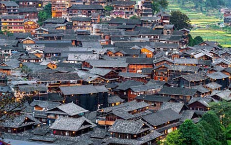 龙岩6种常见的外墙仿石漆施工工艺！